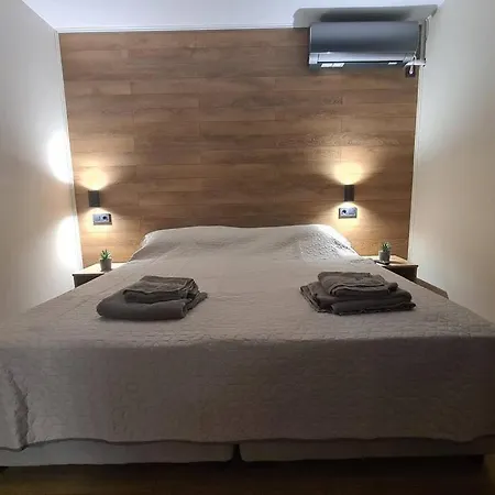 хотелски стило в идеалния център. Apartment *